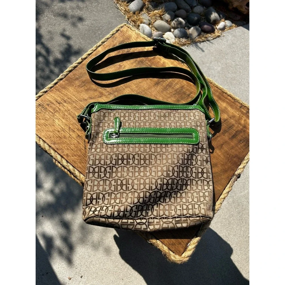 Giani Bernini Everything In Its Place Crossbody Bag Brown Monogram Green Trim